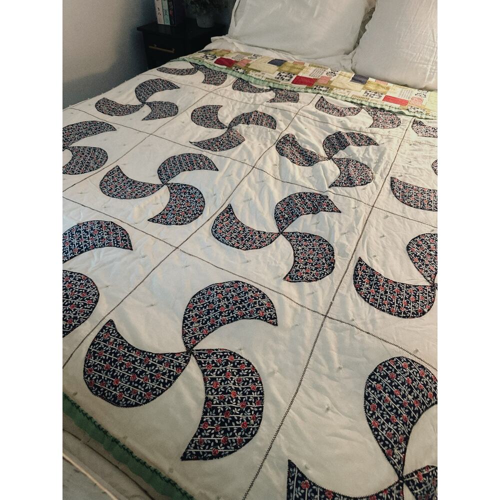 Vintage Mid Century Style Hand Appliqué Pinwheel Quilt 75x75 | Cottage Farmhouse